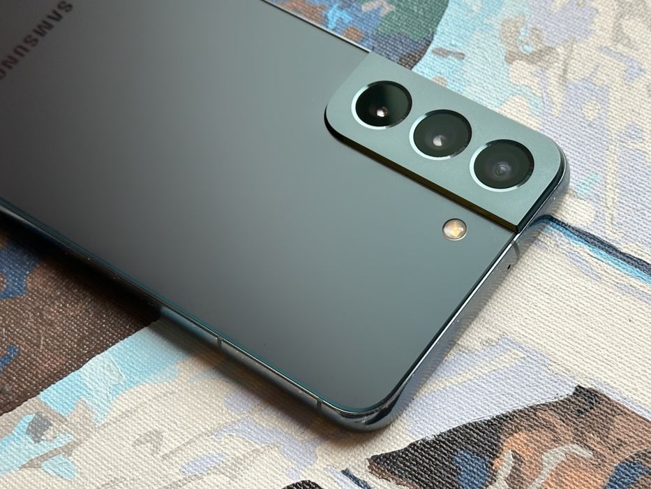 Samsung Galaxy S22 8/128