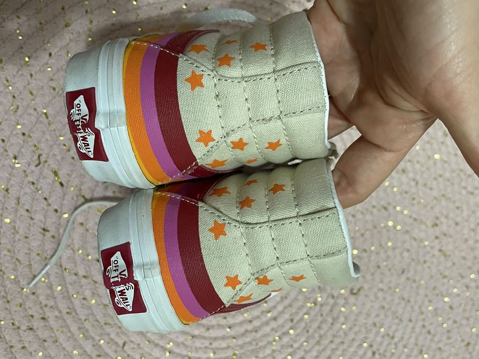 Tenis infantil vans sk8-Hi Rainbown - tam 33