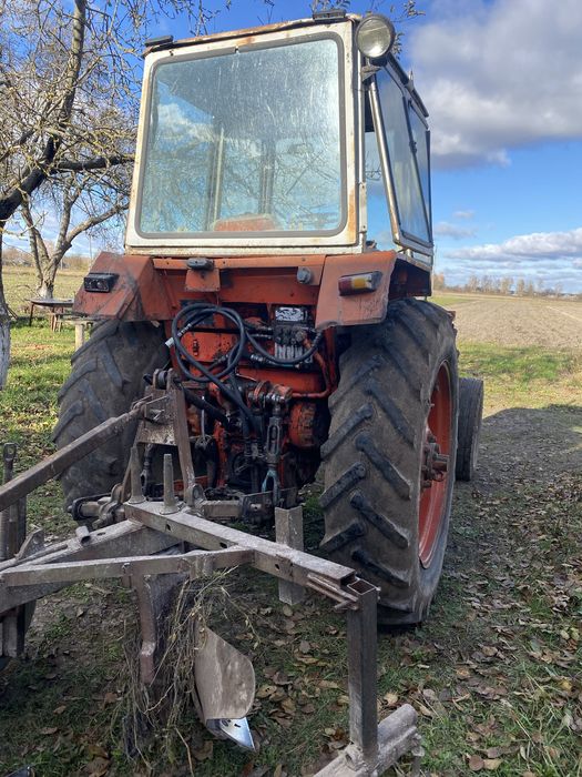 Продам трактор ЮМЗ-6