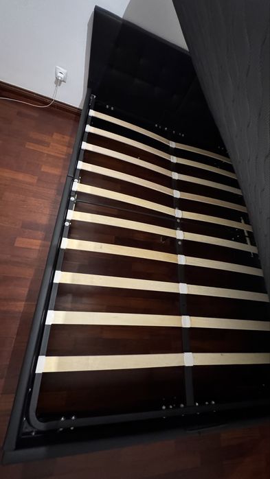Cama + Estrado + Colchão Viscoelástico DORMALIT Royal Visco – 140x200 cm