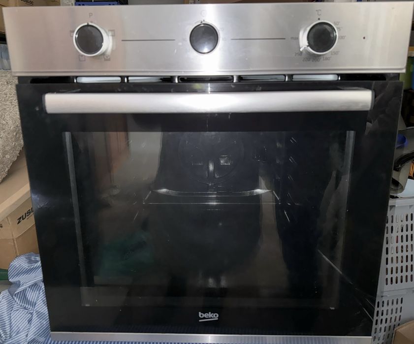 Forno Beko eletrico