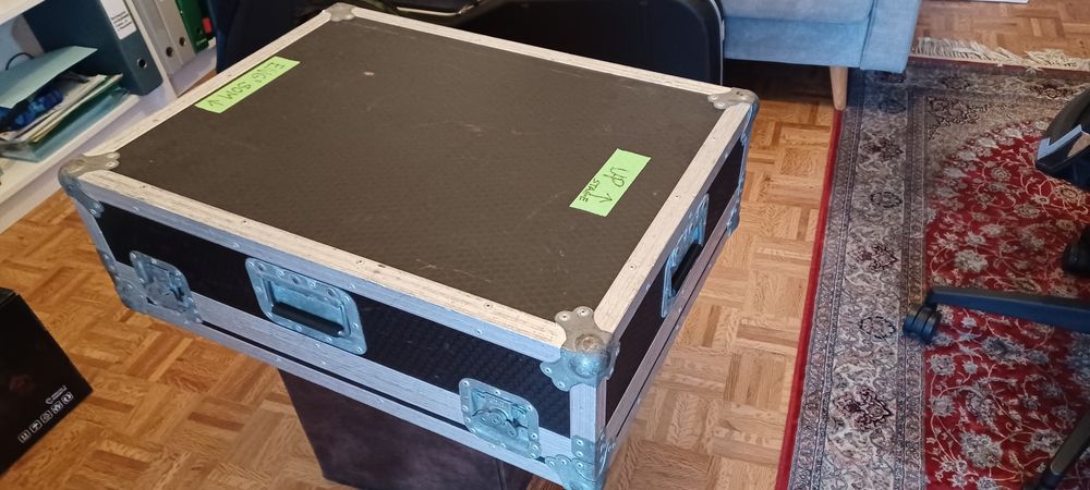 Mesa de Mistura Mackie Onyx 1640 com FireWire e case