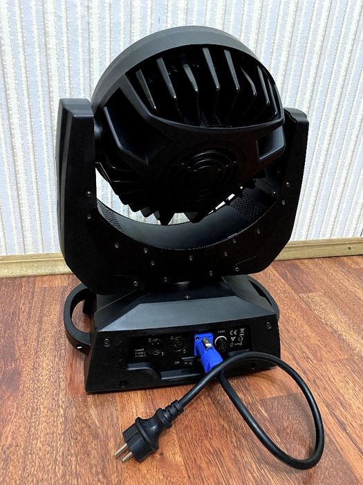 Светодиодная LED голова прожектор PR-C014D 36*18W ZOOM споты