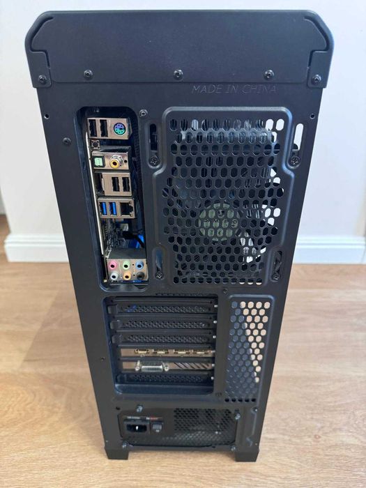 Komputer stacjonarny do gier używany-Gigabyte GTX 1070, Intel i5-2500K