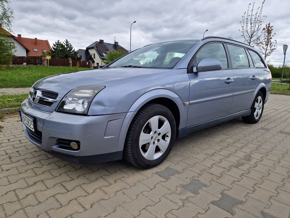 Opel Vectra 1.9 diesel 2005r *Hak,badanie techniczne do 04.2027r*