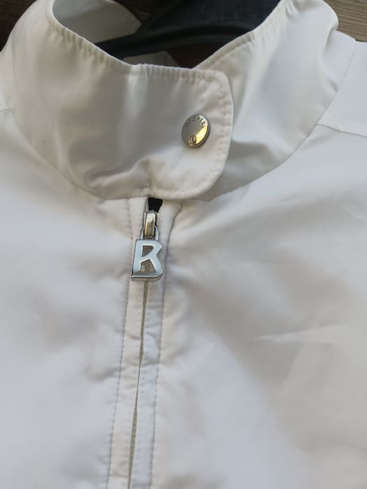 Куртка вітровка Bogner розмір 36