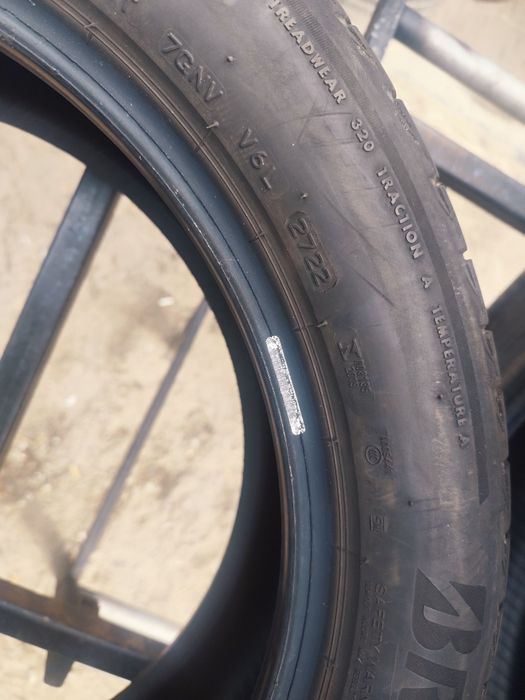 Opony letnie Bridgestone Turanza T005 235/50/19 103T Dot 2722 BDB stan
