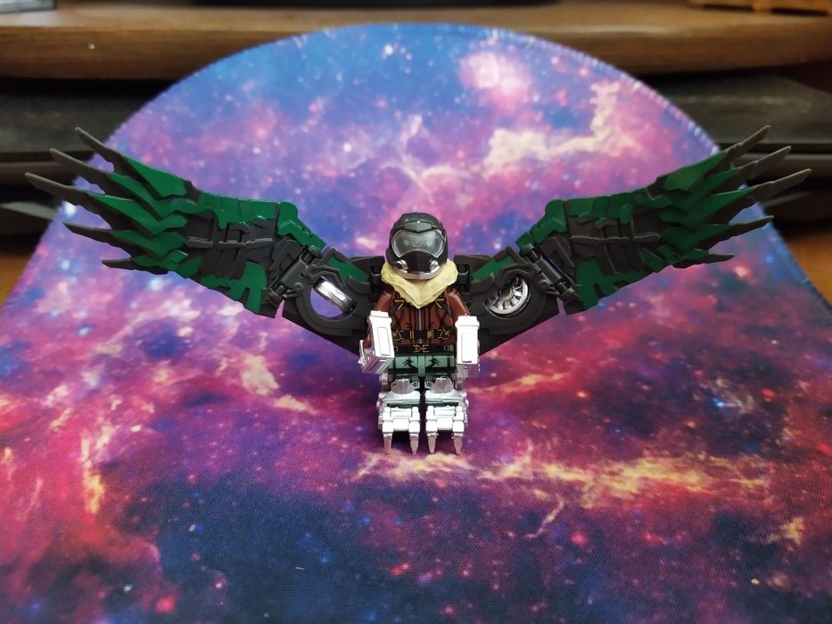 Міні фігурка (Стервятник)