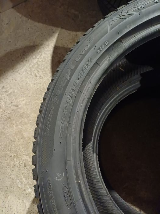 Шини HANKOK  нові