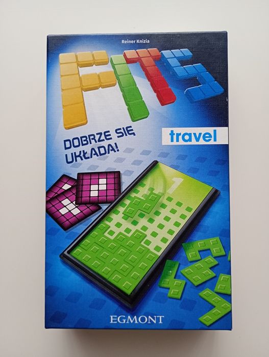 Fits. Travel. Analogowe tetris. Układanka