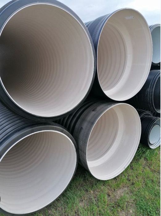 Rura kanalizacyjna przepustowa z kielichem PP-INCOR-SN8-400X6000mm