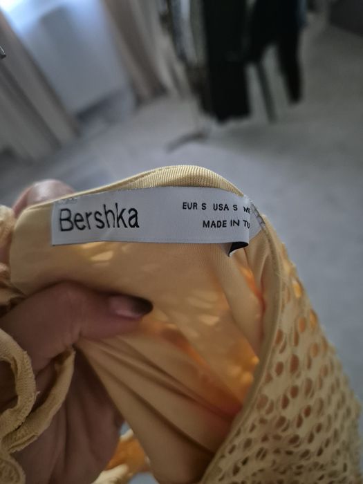 Letnia sukienka Bershka