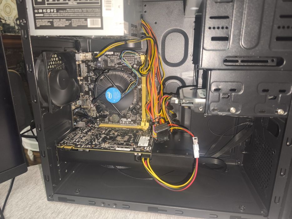 Torre gamer i3 4150 GTX 960 2Gb