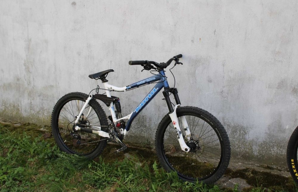 Kona coil air deluxe(dj dh fr xc)