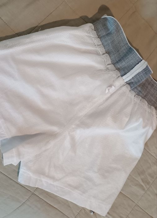 Шорти легенькі з бічними кулісками на зріст 160