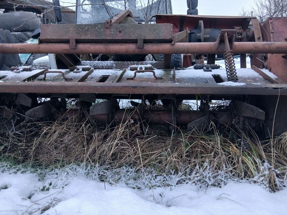 Продам фрезу підходить до трактора юмз мтз т 25