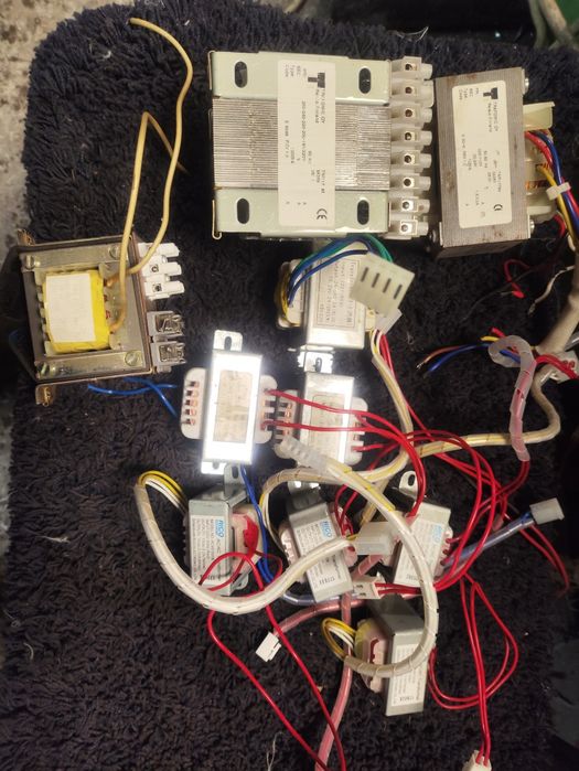 Електротрансформатор