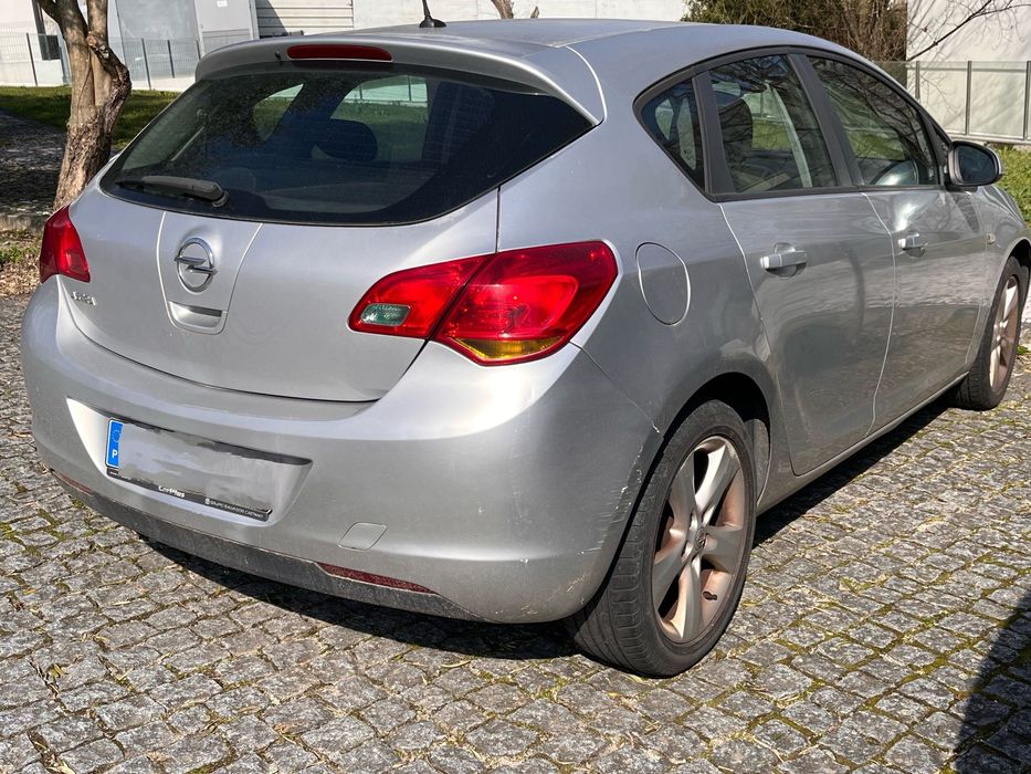 Opel Astra 1.4 Cosmo