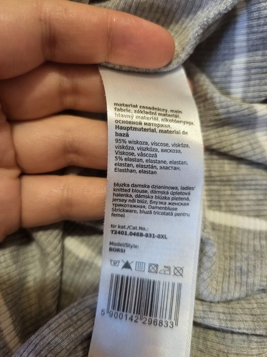 Szara bluzka w paski. XL Tatuum
