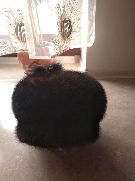 Продам новий норковий берет