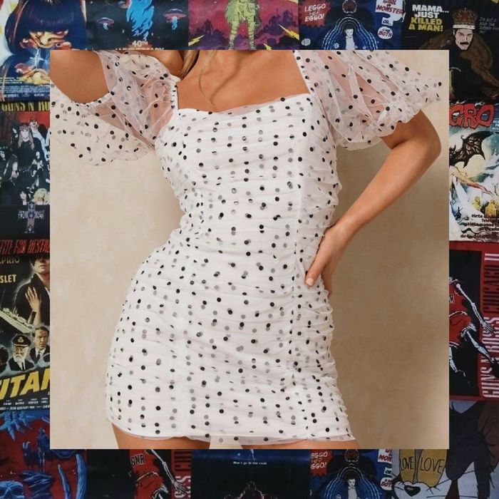 Трендова сукня з об'ємними рукавами  Вечірня