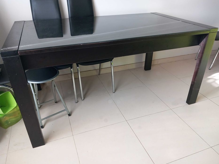 Mesa de cozinha ou sala de jantar, extensível