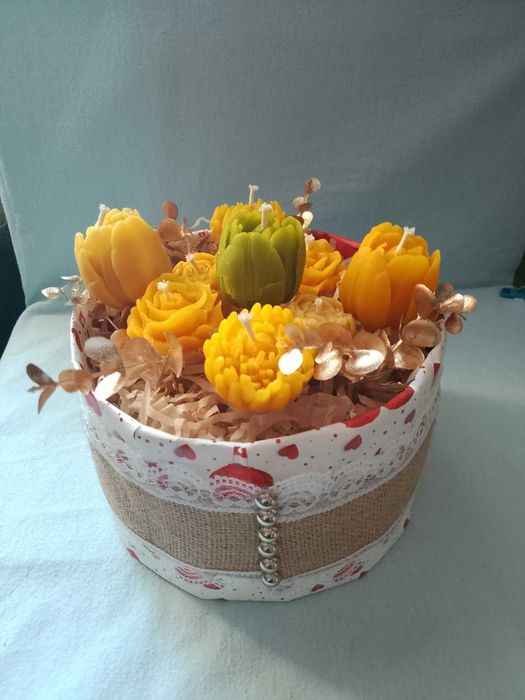 букет зі свічок з бджолиного воску