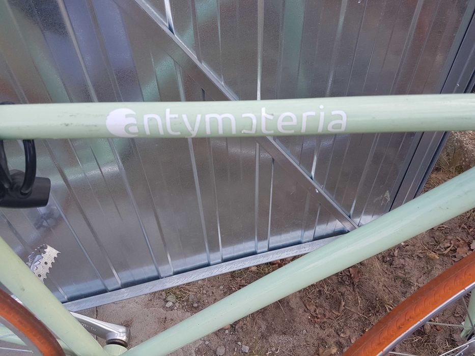 Sprzedam wyjatkowym rower miejski.