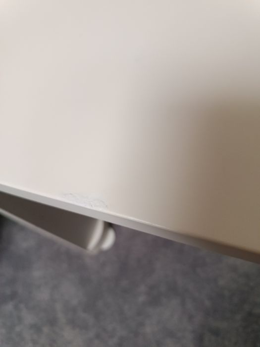 Biurko IKea Skadis , krzesło Mammut + Tablica