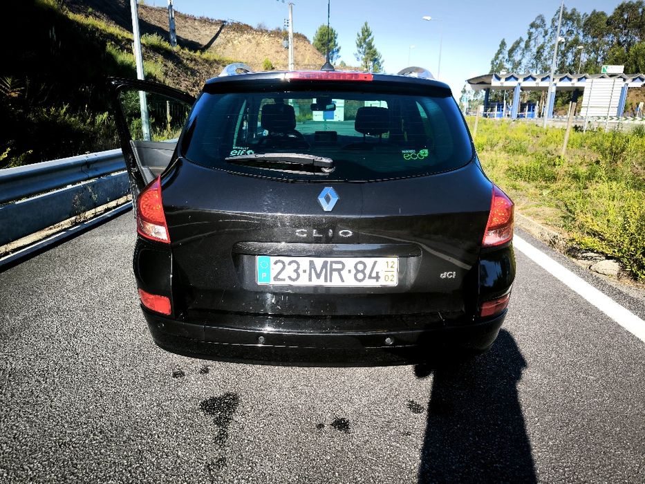 Renault Clio Break 1.5 dCi (90 cv) — Muito Económica e Estimada — photo 4