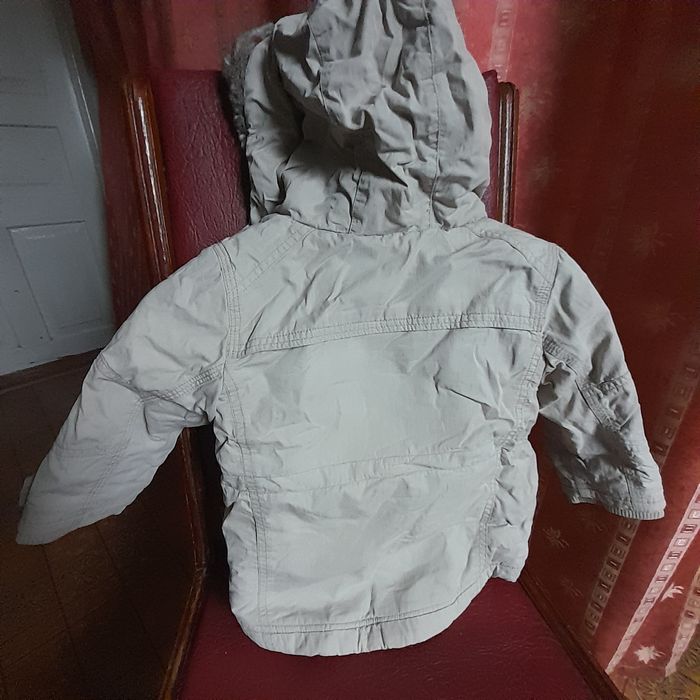 Тепла зимня куртка