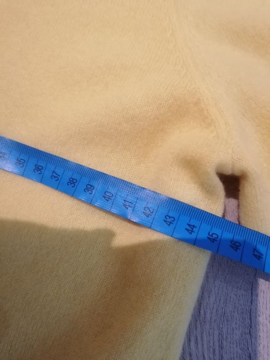 Cytrynowy wełniany golf massimo dutii