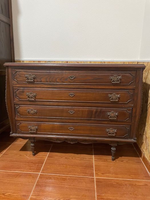 Conjunto de móveis de quarto