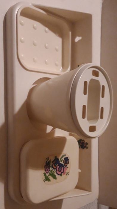 Полочка для ванной комнаты.  СССР.  Качество.