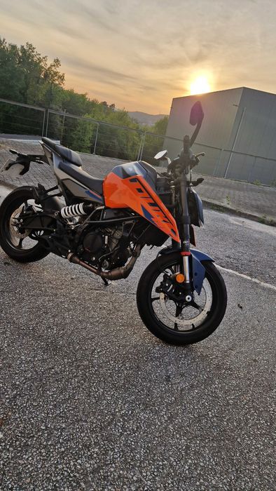 KTM Duke 125 2024