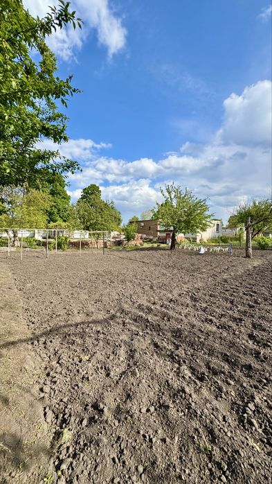 Продаж земельноі ділянки 10сот під КОМЕРЦІЮ М.Грушевського ( 1травня )