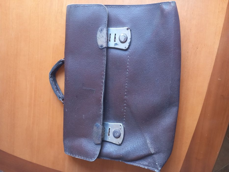 Stara męska torba podręczna