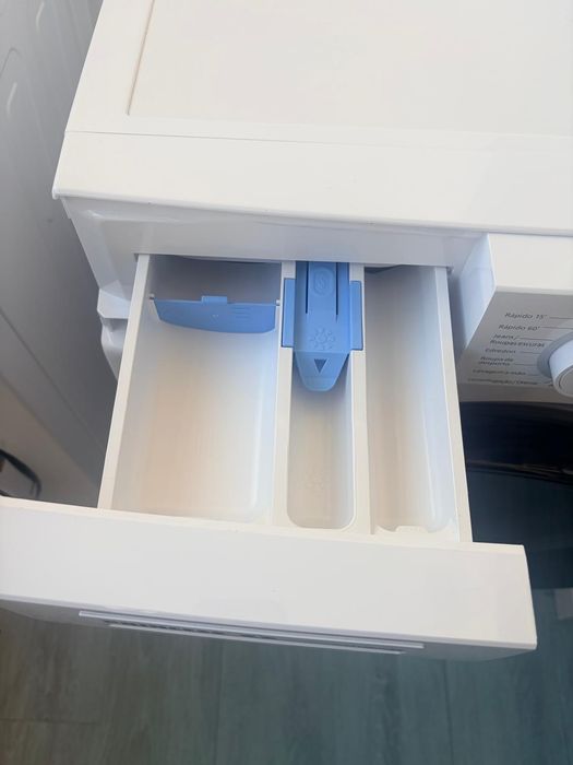 Máquina de Lavar 10 Kg