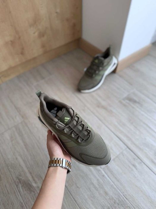 США! Чоловічі кросівки Adidas Alpharesponse IE6342 Оригінал! 42-42.5