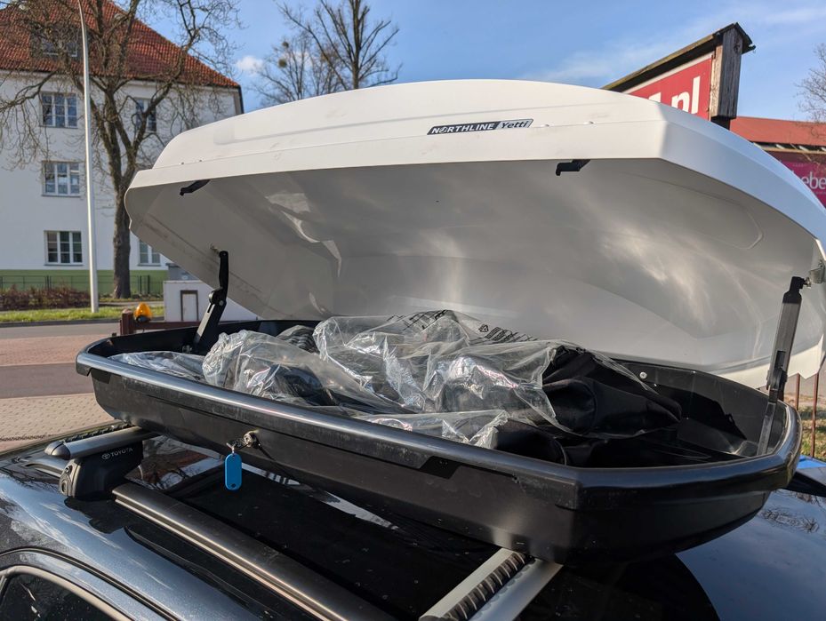 Box dachowy do samochodu