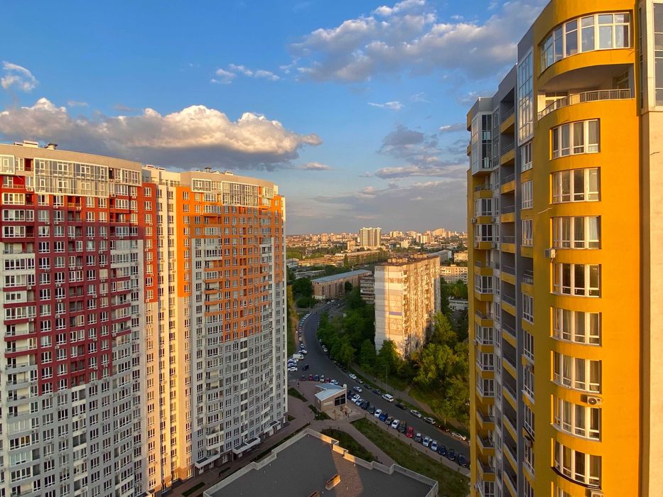 Затишна 1к квартира МВЦ Лівобережна/Левобережная, ЖК Каховська