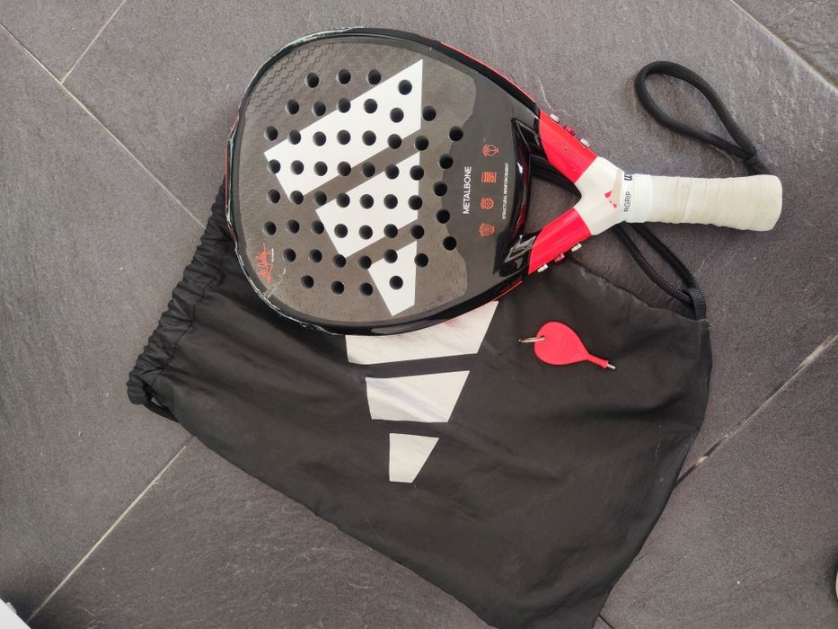 Raquete padel adidas Metalbone 3.2