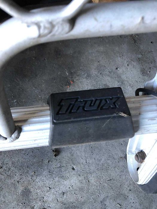 Grelha frontal camião