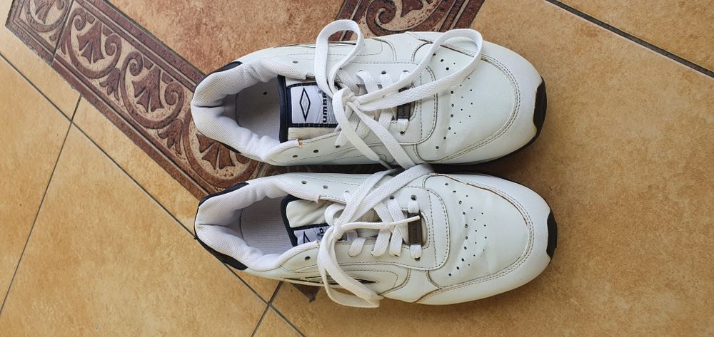 Buty damskie Umbro 39.5