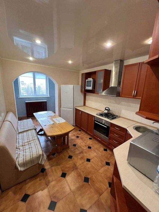 Аренда 2 комнатной Победа 6, дом созидатель