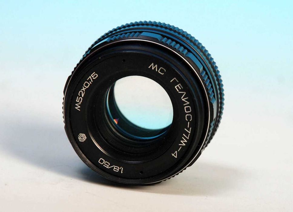 MC Helios  77M-4 1,8/50
