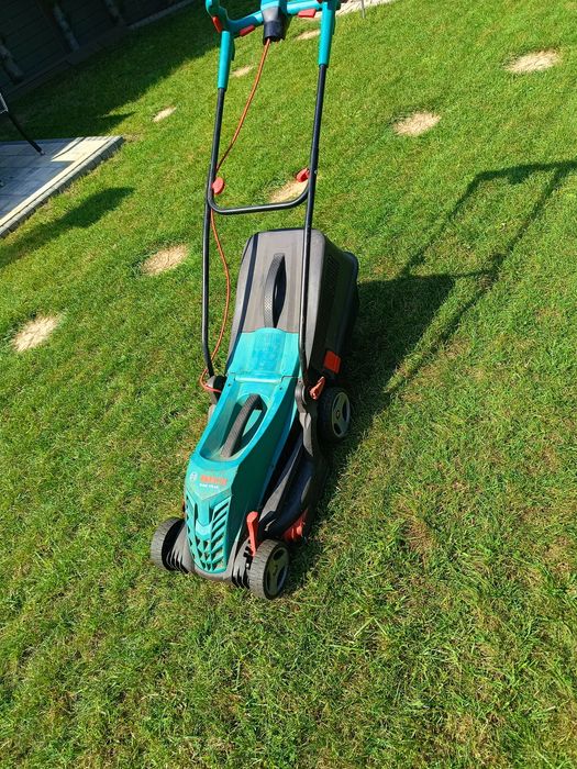 Kosiarka elektryczna Bosh Rotak 370 ER