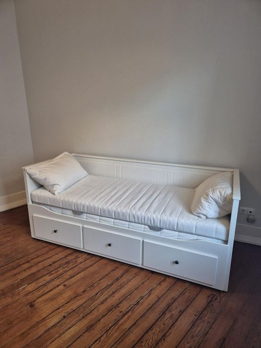 Cama individual/dupla com 3 gavetas