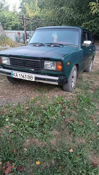 автомобіль ваз 2104