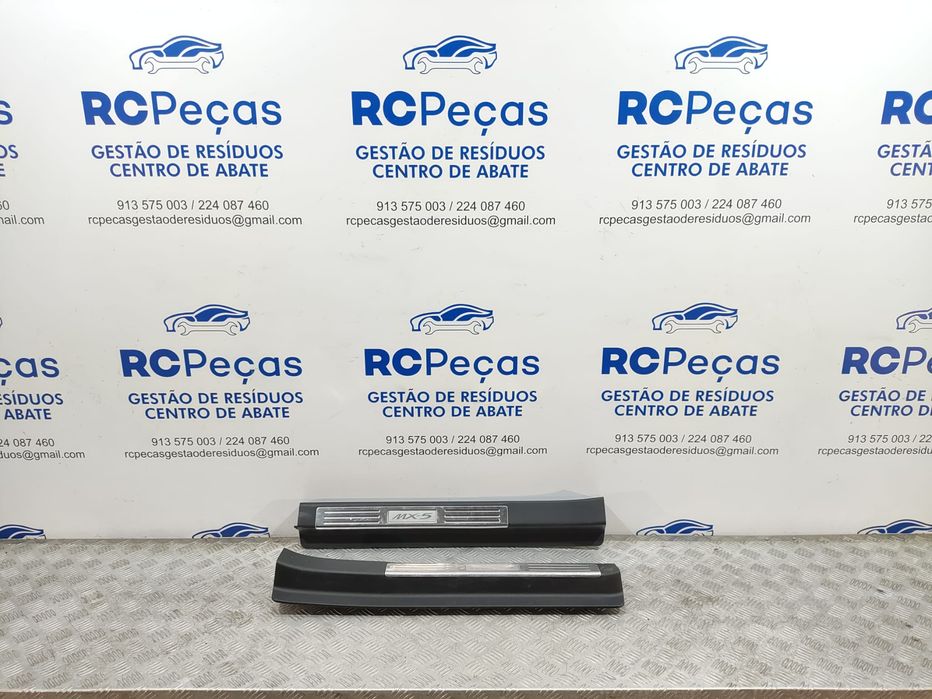 Soleiras Porta Embaladeiras Original Mazda MX 5 NC NE5168710 NE5168720